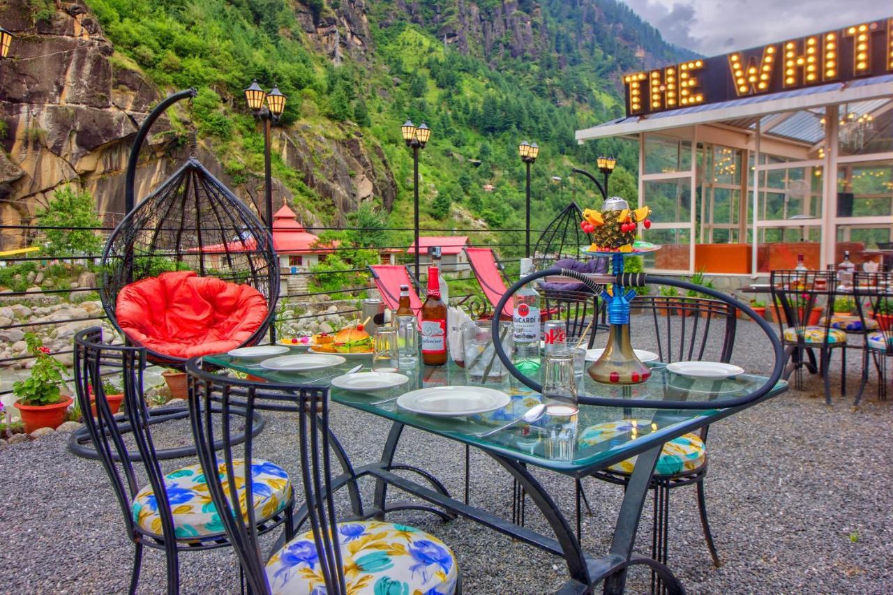 Paradise-The Whitehouse Cafe Manāli Dış mekan fotoğraf